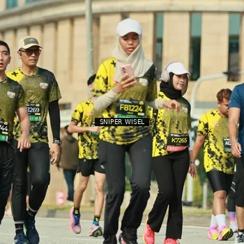 Runner Photo 6155969