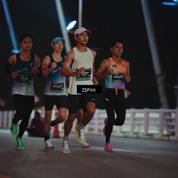 Runner Photo 6155996