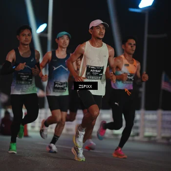 Runner Photo 6156001