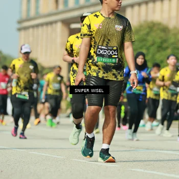Runner Photo 6156054