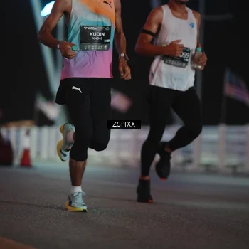 Runner Photo 6156100