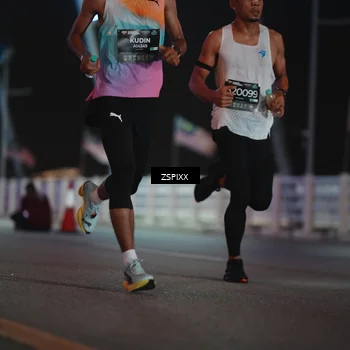 Runner Photo 6156118