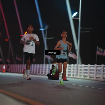 Runner Photo 6156160