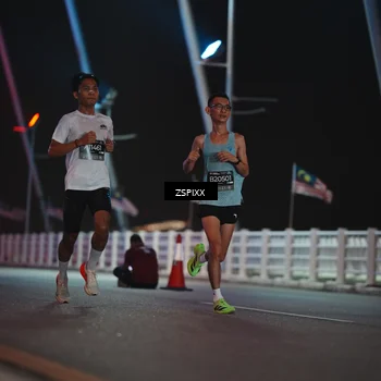 Runner Photo 6156184