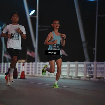 Runner Photo 6156199