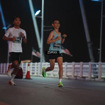 Runner Photo 6156213