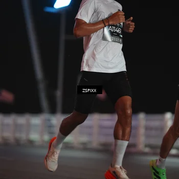 Runner Photo 6156264