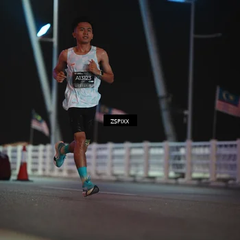Runner Photo 6156286