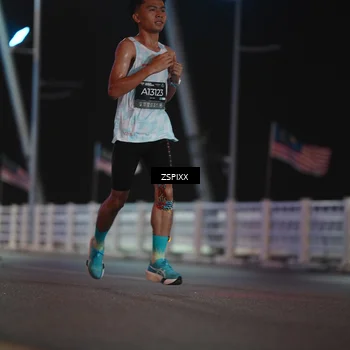 Runner Photo 6156295
