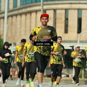 Runner Photo 6156299