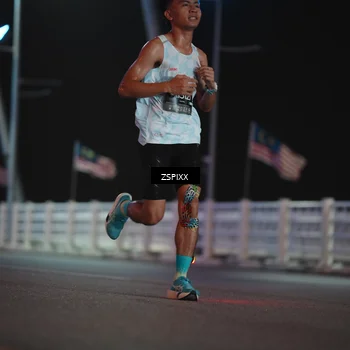Runner Photo 6156303