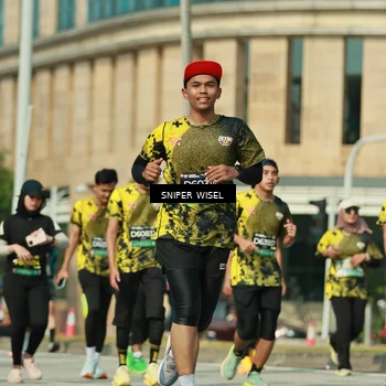 Runner Photo 6156315