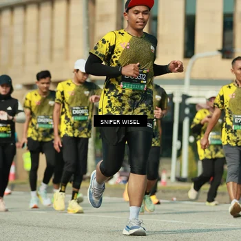 Runner Photo 6156351