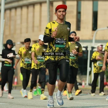 Runner Photo 6156369
