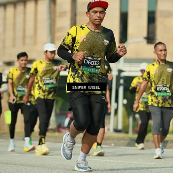 Runner Photo 6156372