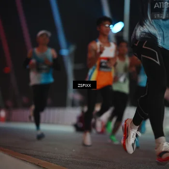 Runner Photo 6156420
