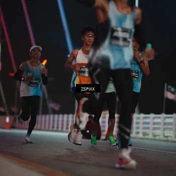 Runner Photo 6156426