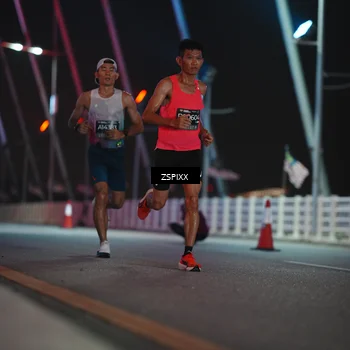 Runner Photo 6156464