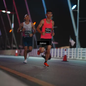 Runner Photo 6156473