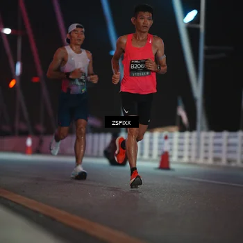 Runner Photo 6156478