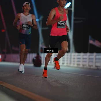 Runner Photo 6156493