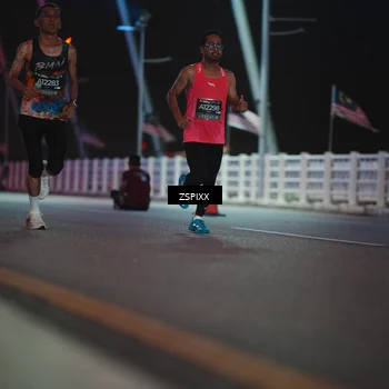 Runner Photo 6156515