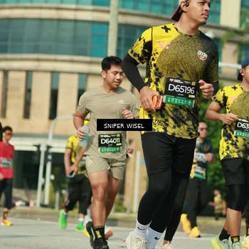 Runner Photo 6156522