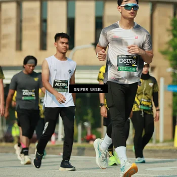 Runner Photo 6156546