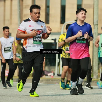 Runner Photo 6156547