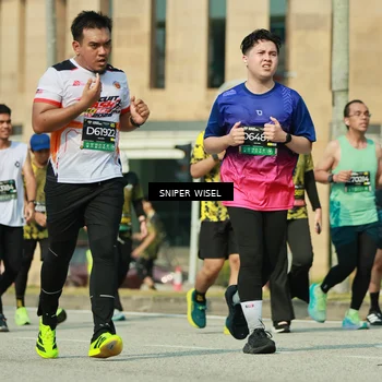 Runner Photo 6156553