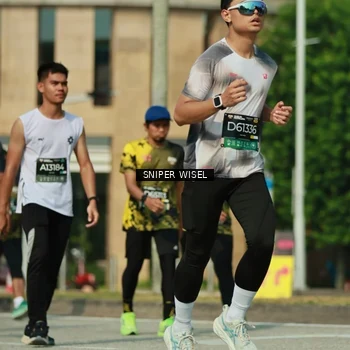 Runner Photo 6156619