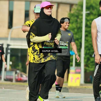 Runner Photo 6156653