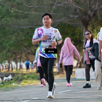 Runner Photo 6156667