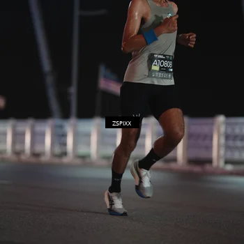 Runner Photo 6156713