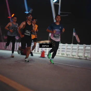 Runner Photo 6156823