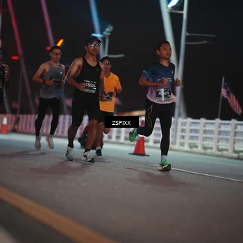 Runner Photo 6156824