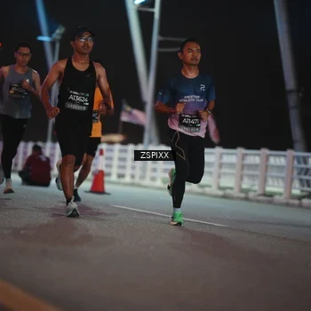 Runner Photo 6156836