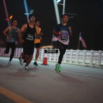 Runner Photo 6156841