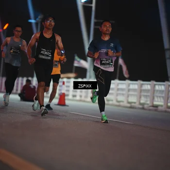 Runner Photo 6156844