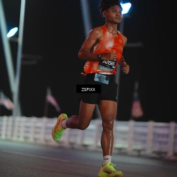 Runner Photo 6156928