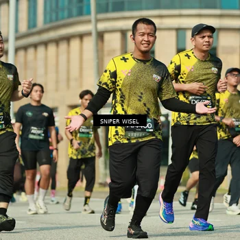 Runner Photo 6156940