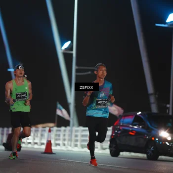 Runner Photo 6156999