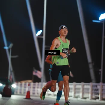 Runner Photo 6157009