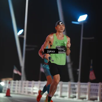 Runner Photo 6157021