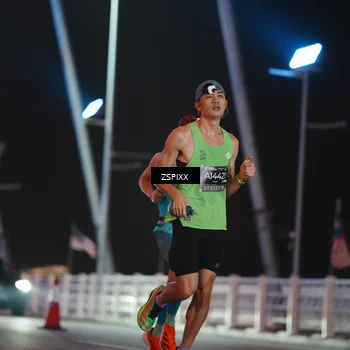 Runner Photo 6157022