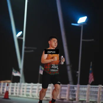Runner Photo 6157059