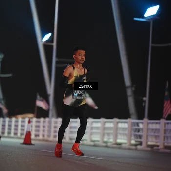 Runner Photo 6157121