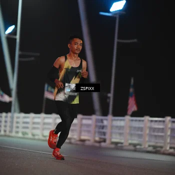Runner Photo 6157131