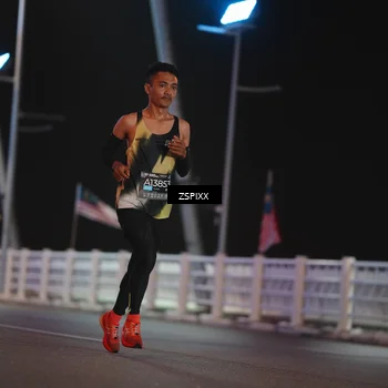 Runner Photo 6157149