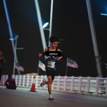 Runner Photo 6157247